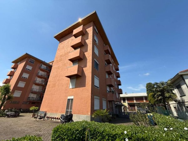 appartamento in vendita a Castano Primo