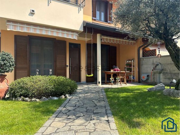 appartamento in vendita a Castano Primo