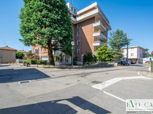 appartamento in vendita a Castano Primo