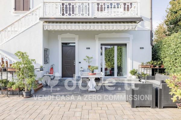 casa indipendente in vendita a Castano Primo