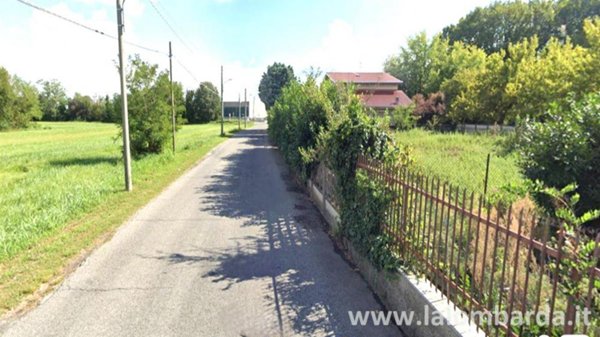 villa in vendita a Castano Primo