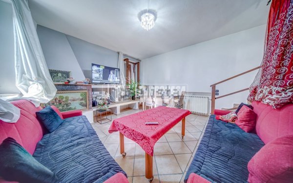 appartamento in vendita a Castano Primo