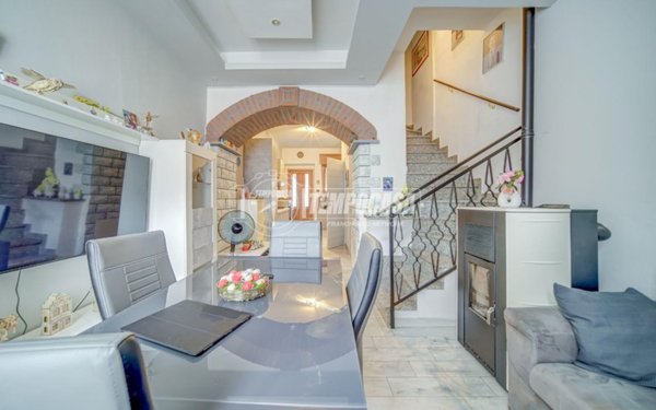 appartamento in vendita a Castano Primo