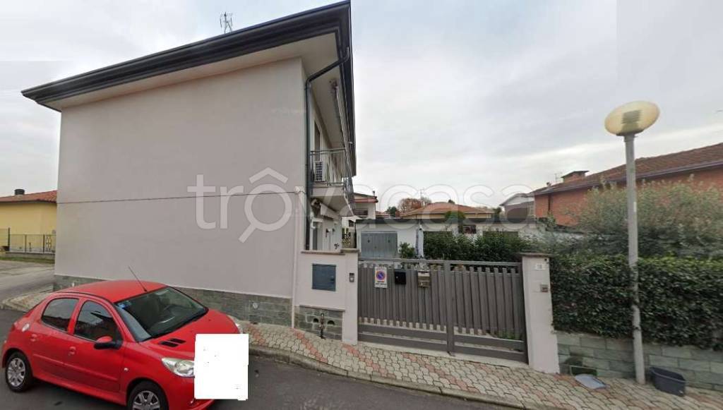 appartamento in vendita a Castano Primo