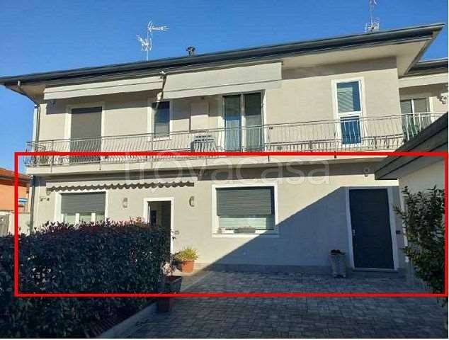 casa indipendente in vendita a Castano Primo