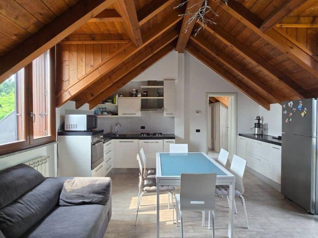 appartamento in vendita a Castano Primo