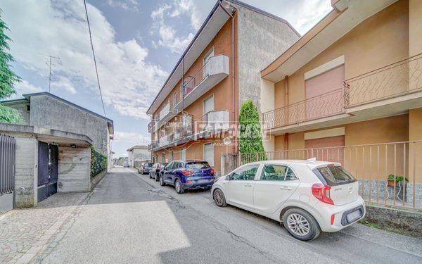 appartamento in vendita a Castano Primo