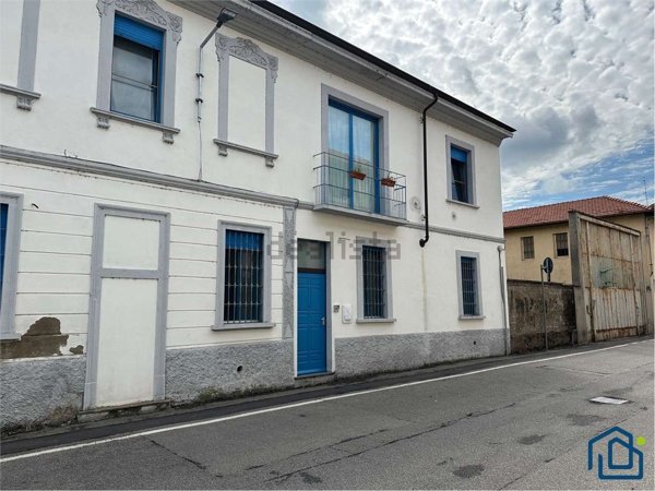 appartamento in vendita a Castano Primo