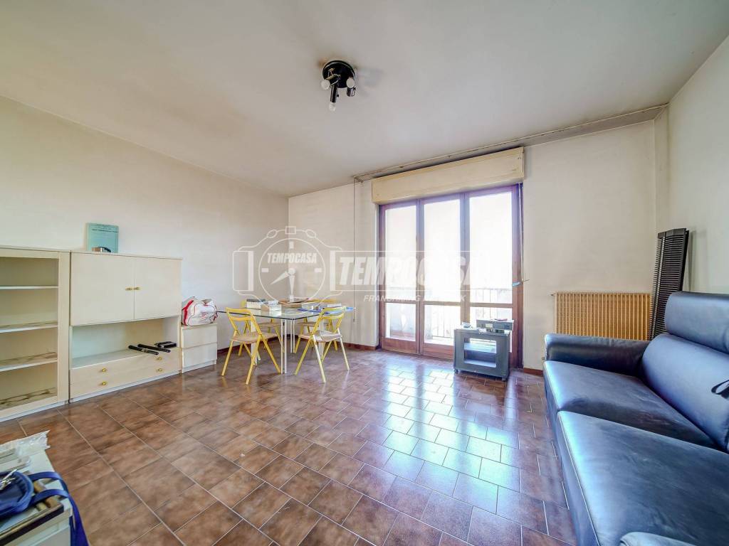 appartamento in vendita a Castano Primo