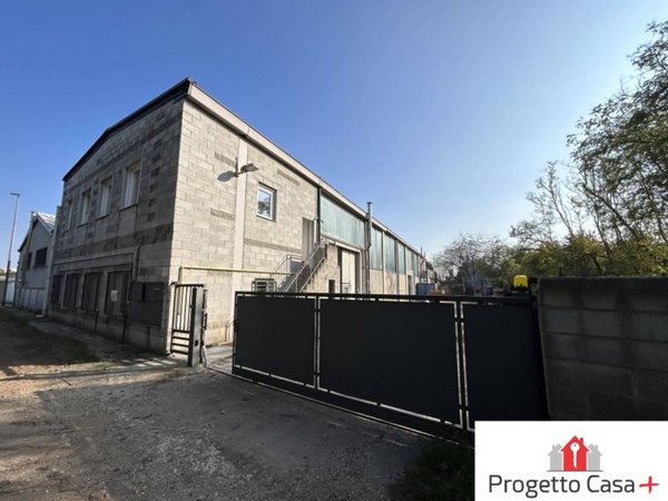 casa indipendente in vendita a Castano Primo