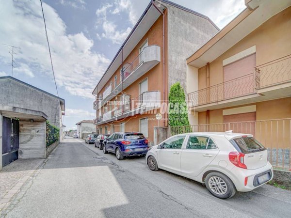appartamento in vendita a Castano Primo