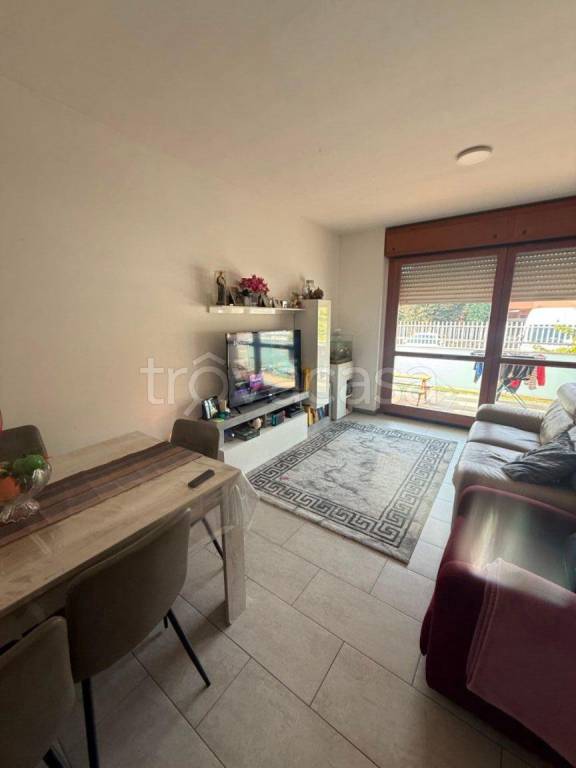 appartamento in vendita a Castano Primo