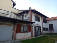 casa indipendente in vendita a Castano Primo