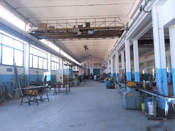 capannone in vendita a Castano Primo