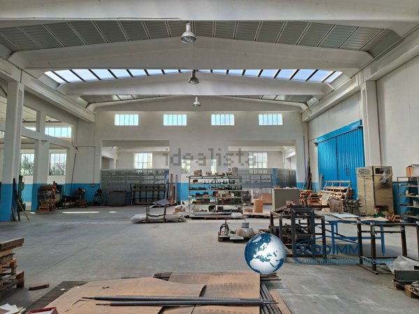 terreno edificabile in vendita a Castano Primo