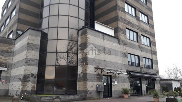 ufficio in vendita a Castano Primo