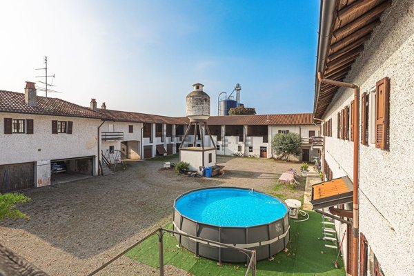 appartamento in vendita a Castano Primo