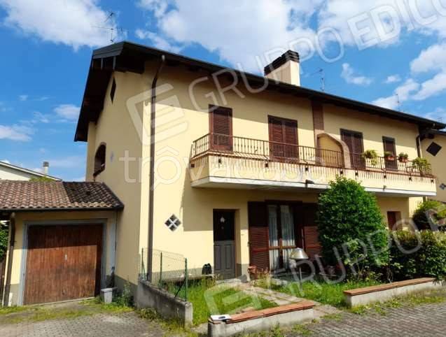 appartamento in vendita a Castano Primo