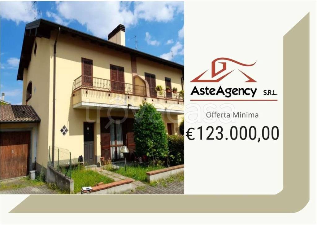 casa indipendente in vendita a Castano Primo