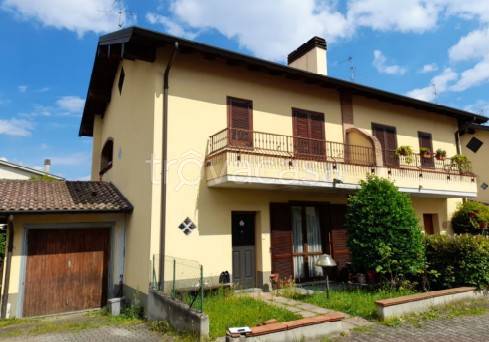 casa indipendente in vendita a Castano Primo