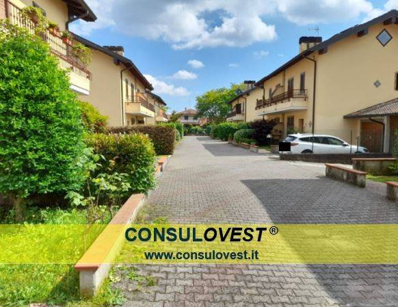 casa indipendente in vendita a Castano Primo