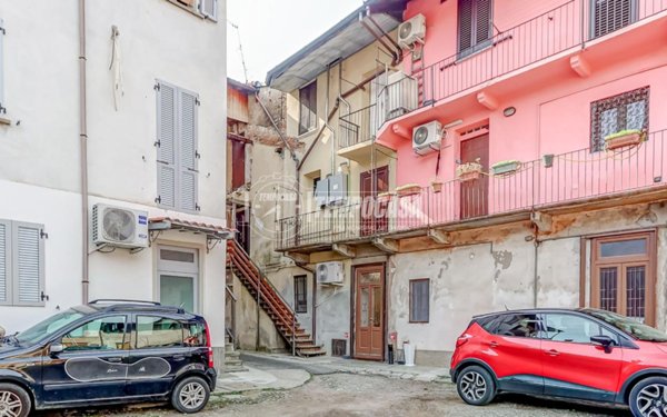 appartamento in vendita a Castano Primo