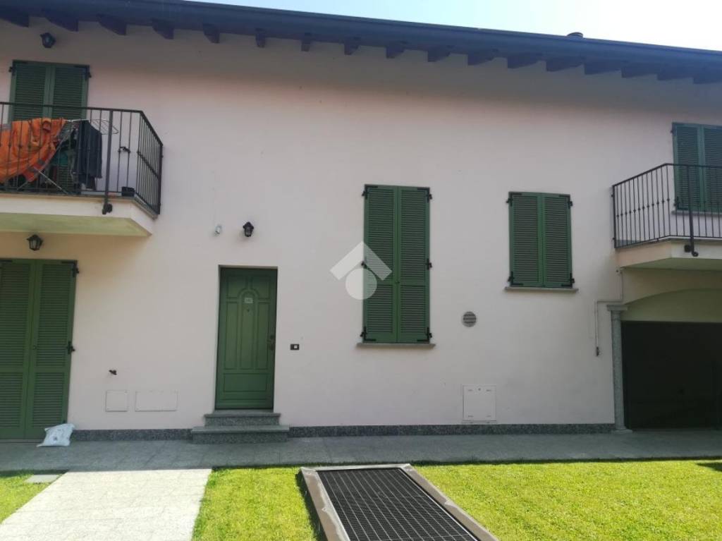 appartamento in vendita a Castano Primo