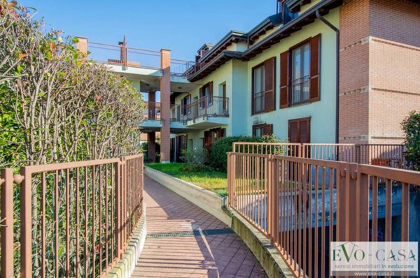 appartamento in vendita a Castano Primo