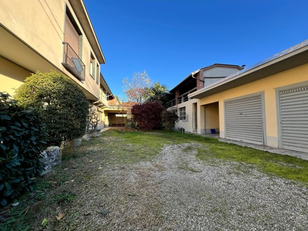 appartamento in vendita a Castano Primo