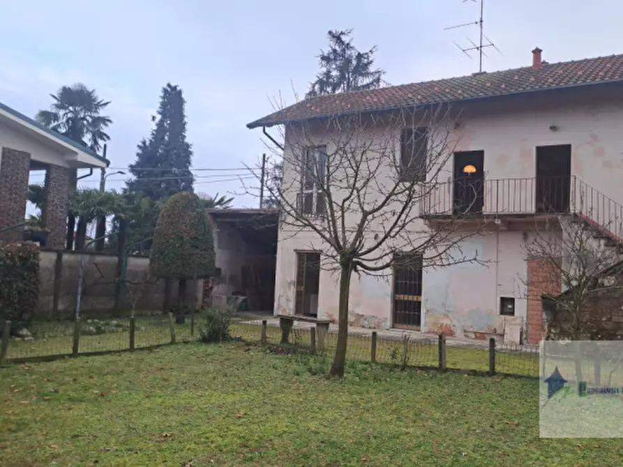 casa indipendente in vendita a Castano Primo