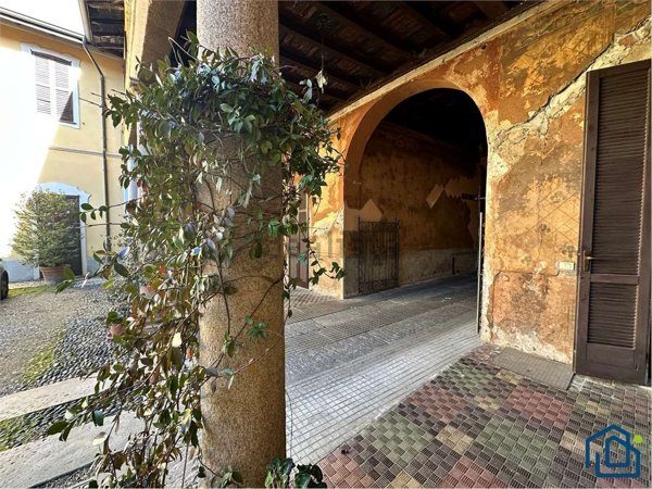 appartamento in vendita a Castano Primo