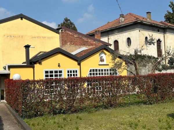 appartamento in vendita a Castano Primo