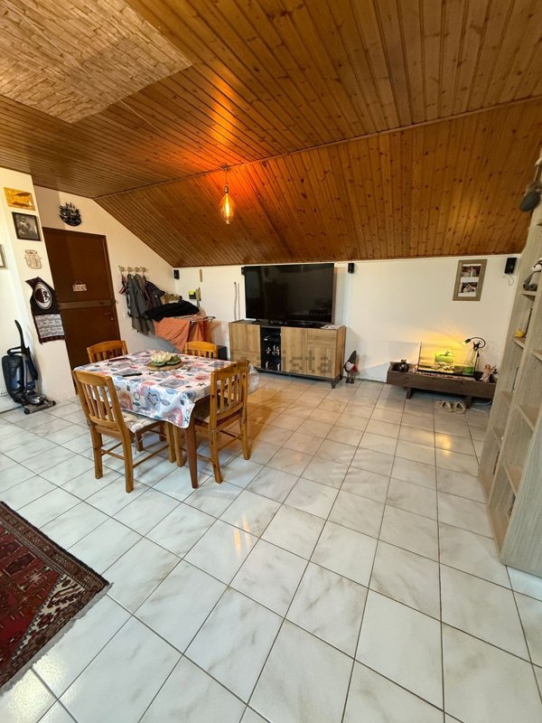 appartamento in vendita a Castano Primo