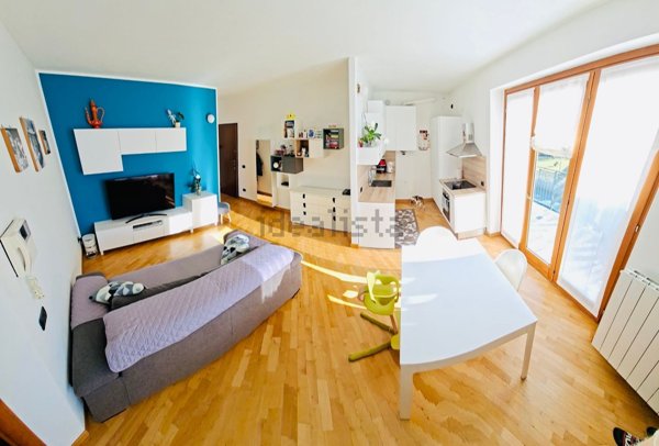 appartamento in vendita a Castano Primo