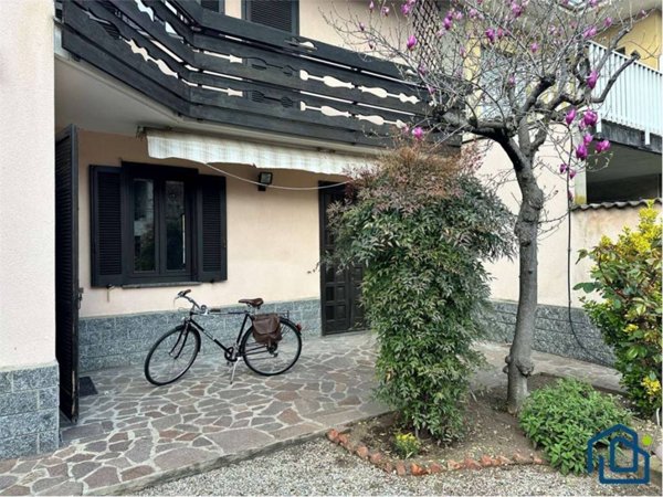 appartamento in vendita a Castano Primo