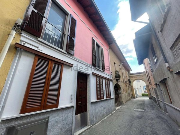 appartamento in vendita a Castano Primo