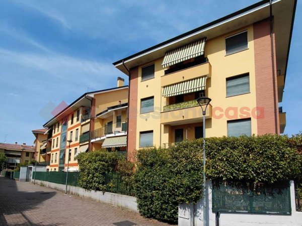 appartamento in vendita a Castano Primo