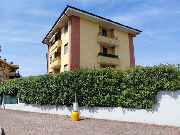 appartamento in vendita a Castano Primo