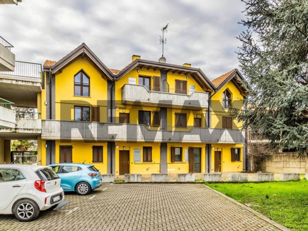appartamento in vendita a Castano Primo