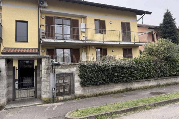 appartamento in vendita a Castano Primo