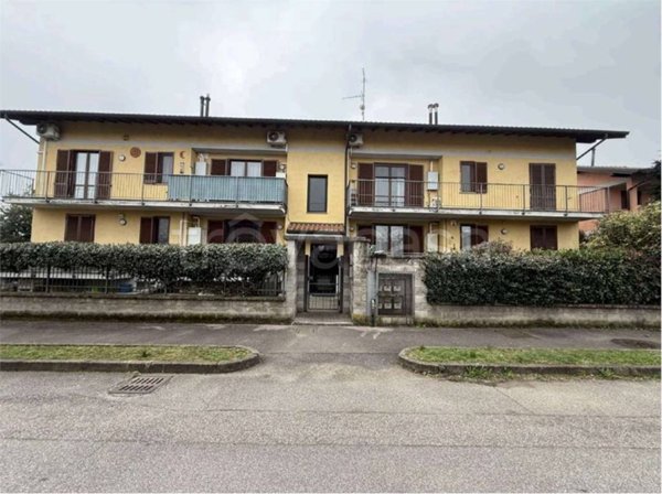 appartamento in vendita a Castano Primo