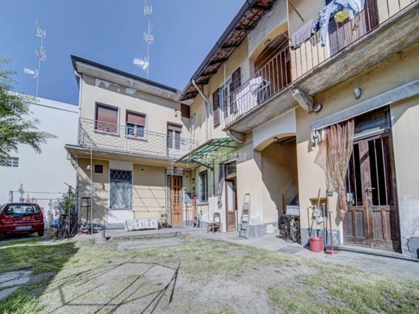 casa indipendente in vendita a Castano Primo