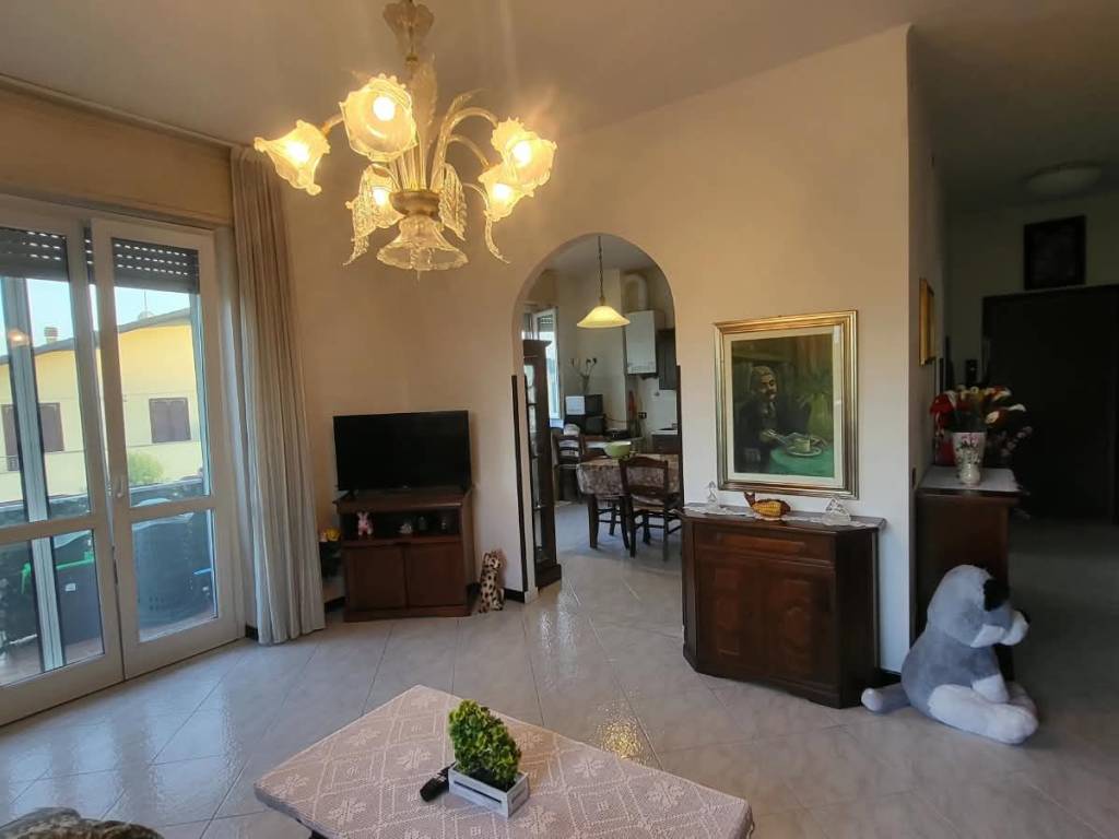 appartamento in vendita a Castano Primo