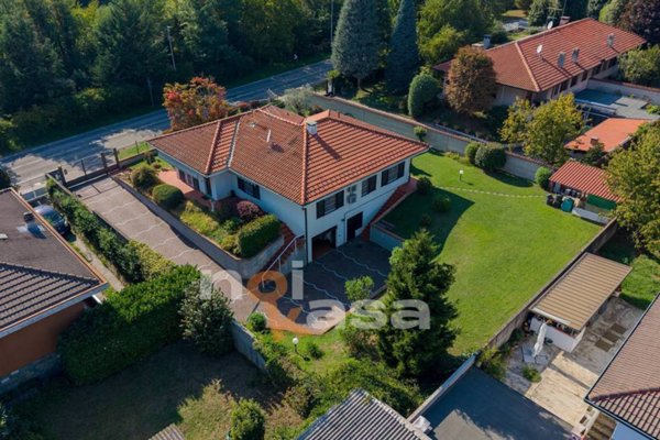 casa indipendente in vendita a Castano Primo