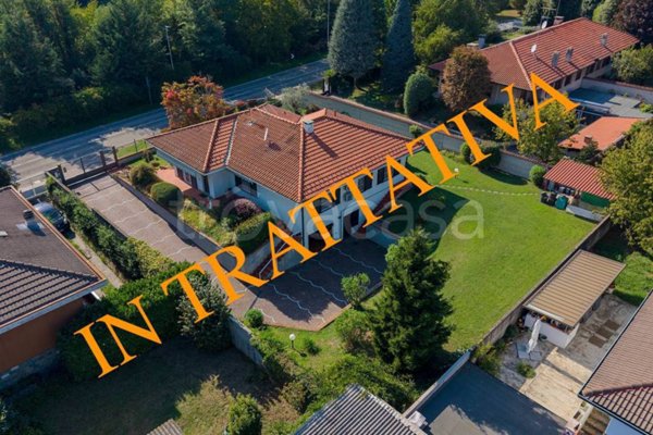 casa indipendente in vendita a Castano Primo