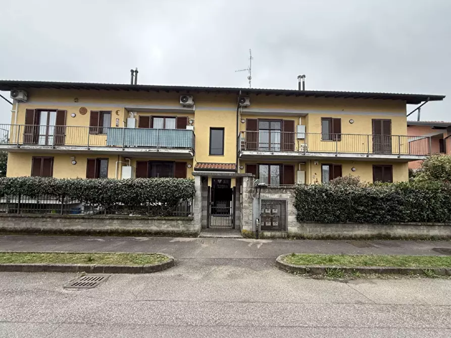appartamento in vendita a Castano Primo