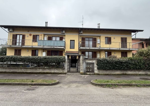 appartamento in vendita a Castano Primo