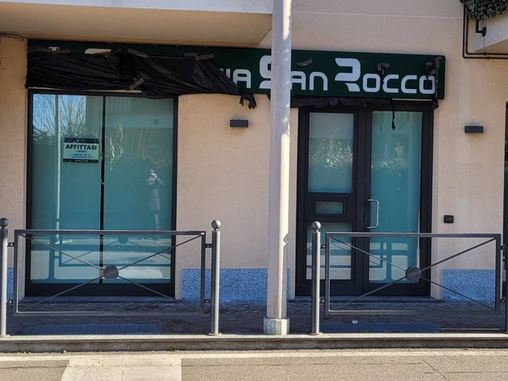 ufficio in vendita a Cernusco sul Naviglio in zona Ronco