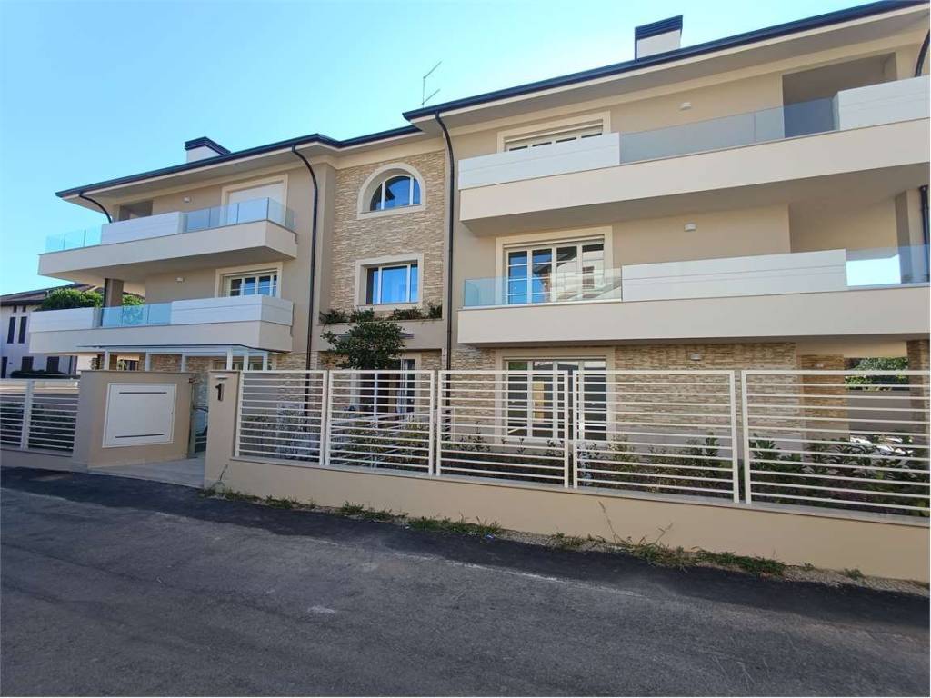 appartamento in vendita a Cernusco sul Naviglio