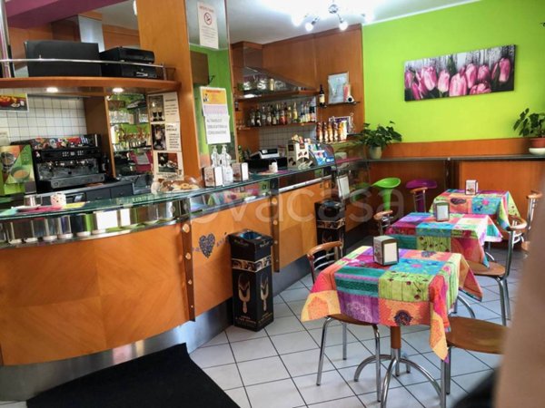 negozio in vendita a Cernusco sul Naviglio